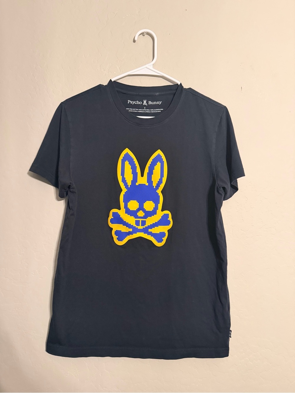 Psycho Bunny Navy Tee with Yellow & Blue Bunny Skull Motif- size XS